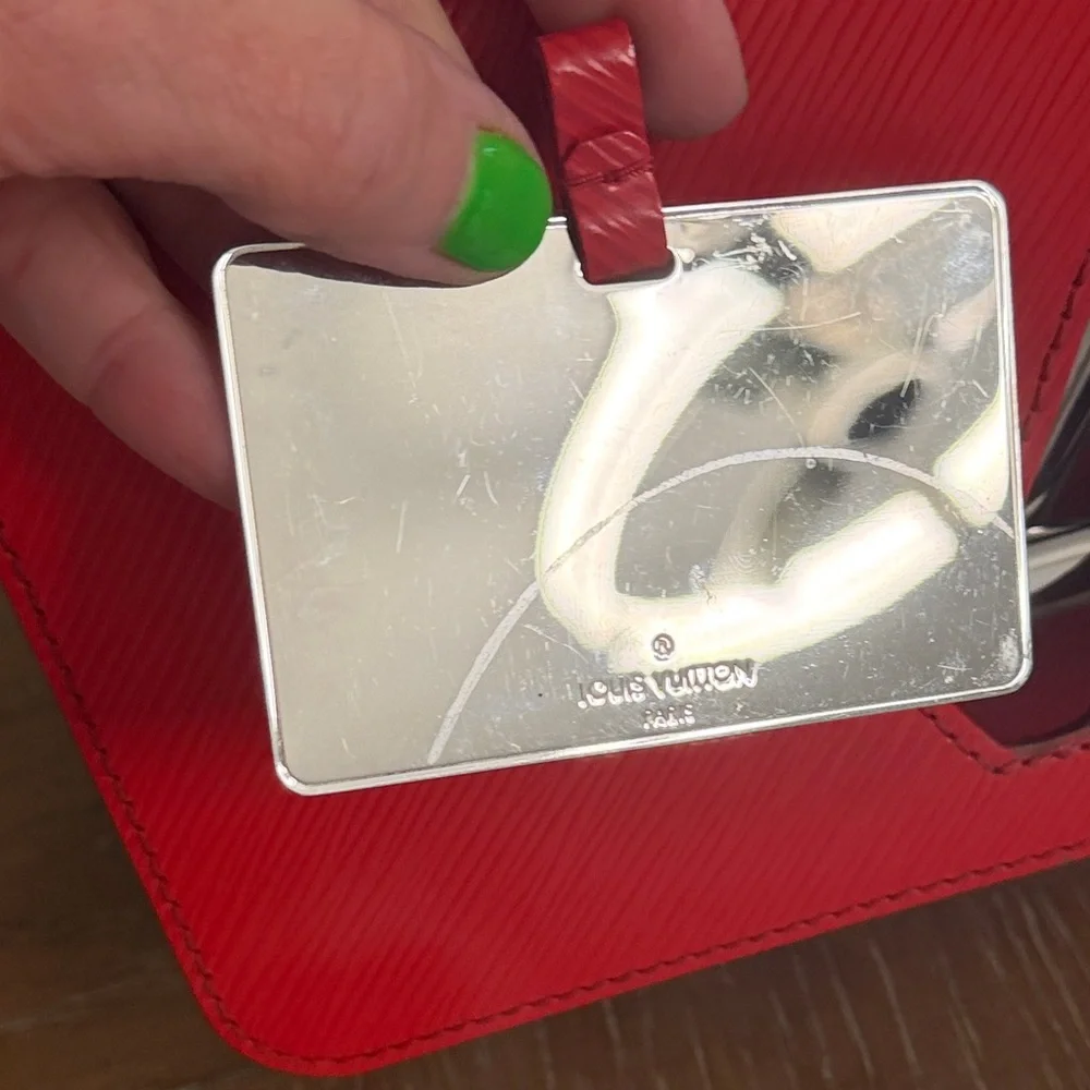 Louis Vuitton Twist MM Red Epi Leather Chain Crossbody Bag with Silver Hardware - Picture 6 of 12